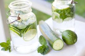 Cucumber detox water for skin hydration
